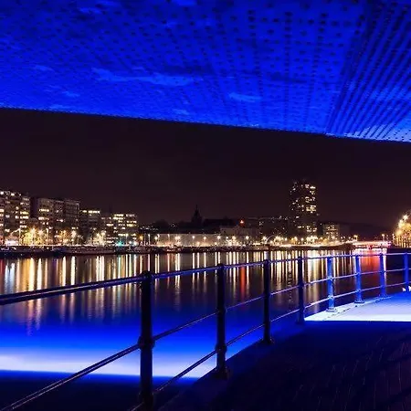 Des Jardins Suspendus Apartment *