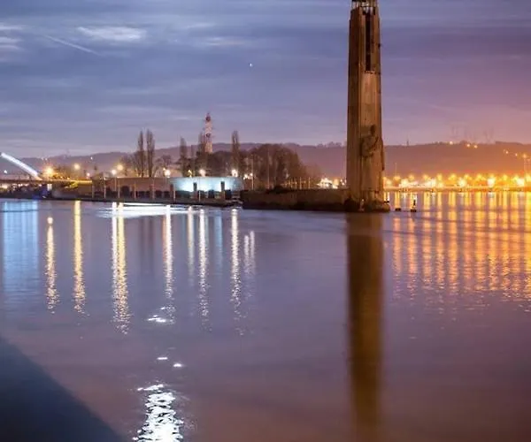 Des Jardins Suspendus Apartment